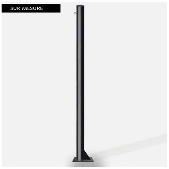 Mât en acier thermolaqué sur mesure