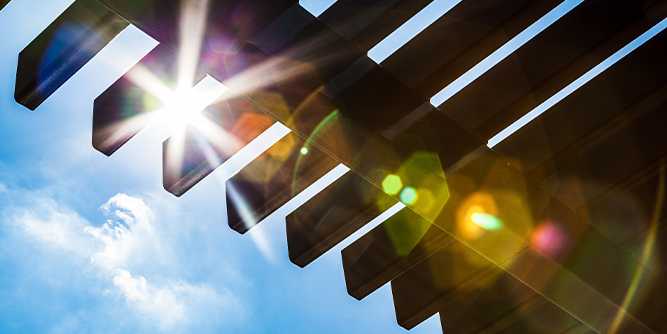 Pergola en bois qui laisse passer l'air