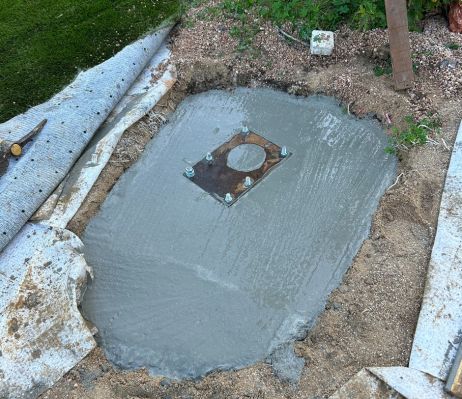 Le gabarit de perçage permet la fixation des mâts pour voile d'ombrage.