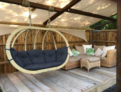 Ce hamac Globo Royal Chair est conçu à partir de matériaux recyclés.