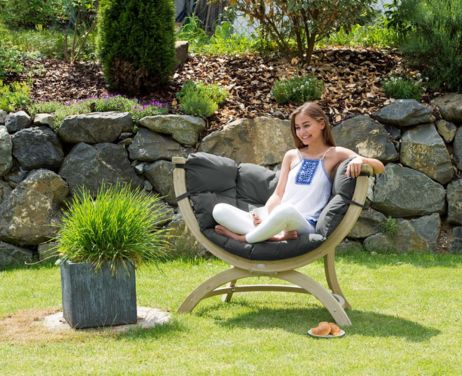 Ce fauteuil saura vous permettre de vous reposer dans votre jardin.