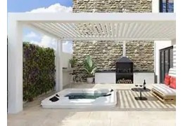 Quelle solution d'ombrage choisir : tonnelle ou pergola ?