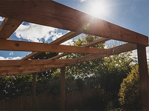 Où fixer votre toile d'ombrage ?