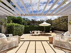 Quelles sont les qualités de la toile pour pergola ?